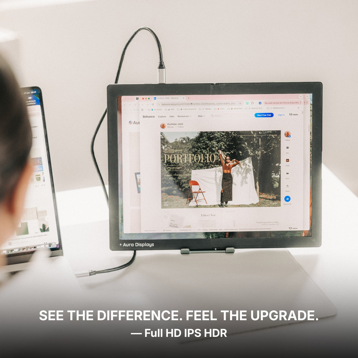 Aura Displays Single Flex Pro foldable 13.3-inch AMOLED portable monitor