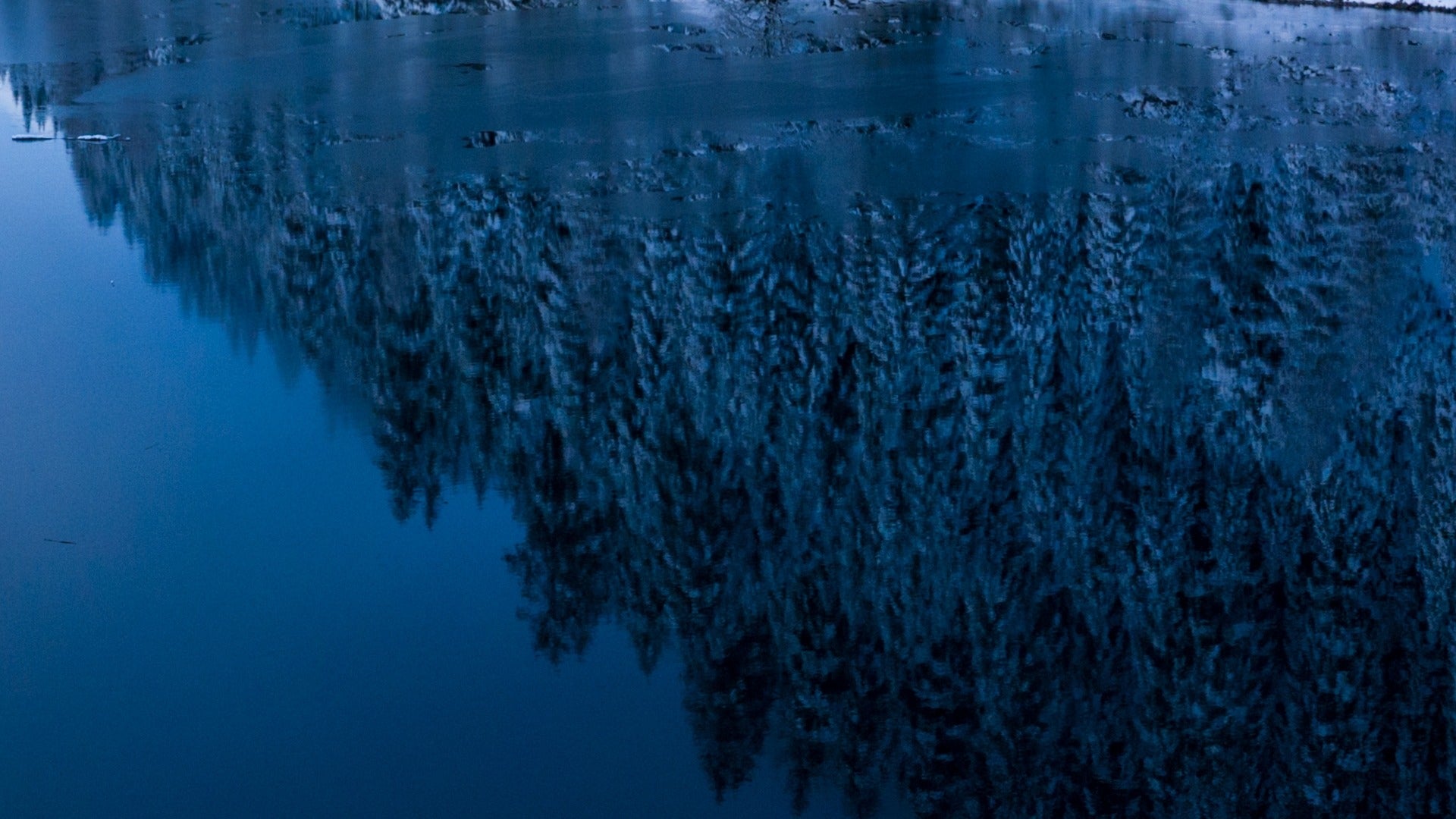 Aura Wallpaper - Winter Lake (Full HD)
